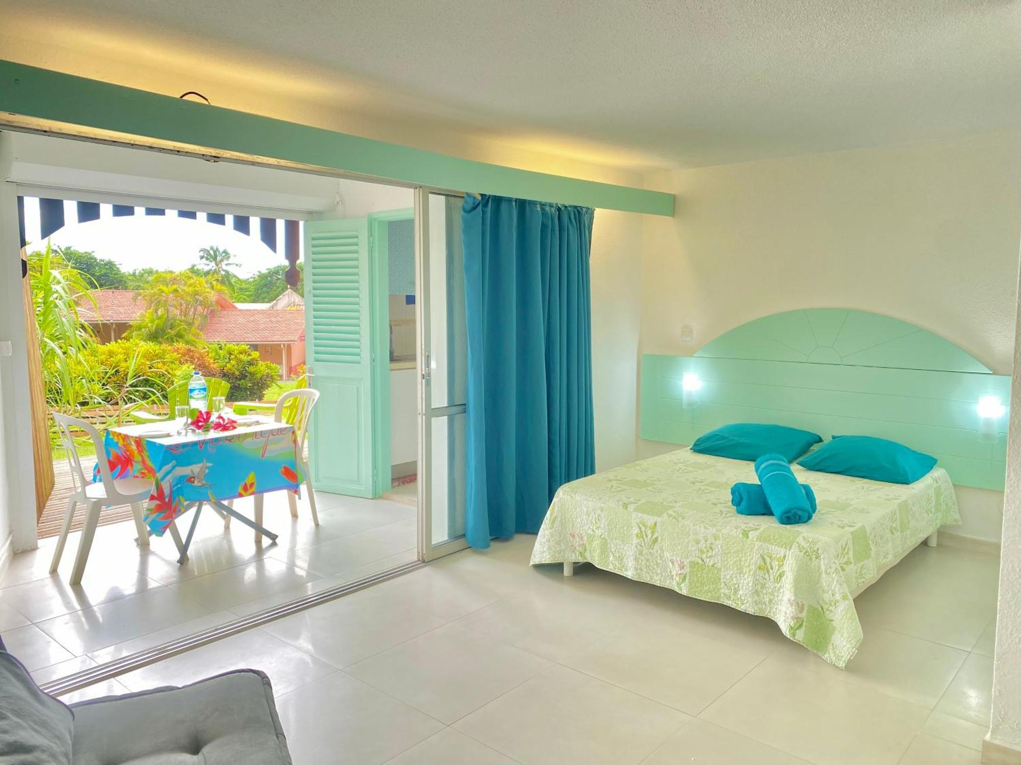 Studio Petite Plage - Pieds Dans L'Eau Сент-Анн Экстерьер фото